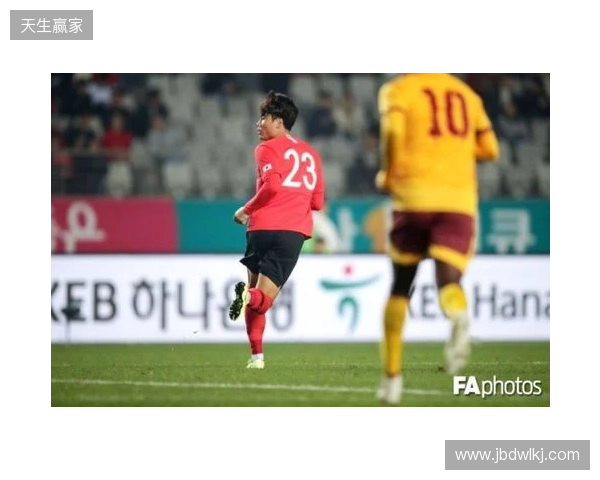 媒体人：U17国脚张伯霖接近加盟湖北星辉，玉昆也曾向球员报价