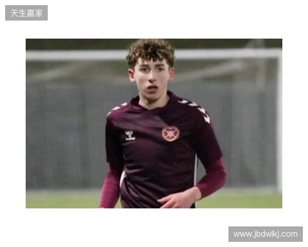 罗马诺：曼城已完成从哈茨签下顶级天才麦克米金的全部手续