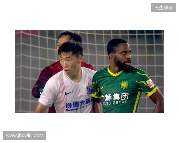半场-国安1-1玉昆 张稀哲反越位助攻张玉宁破门 约尼查扳平+中柱